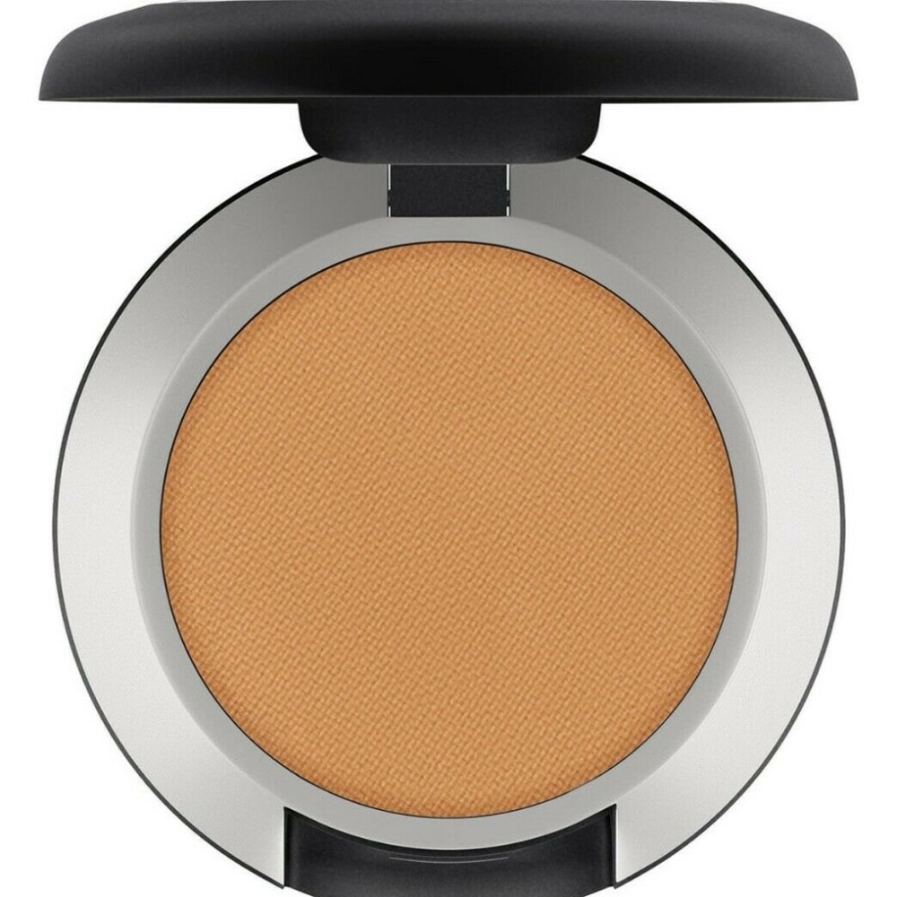 MAC Eye Shadow These Bags Are Designer New!